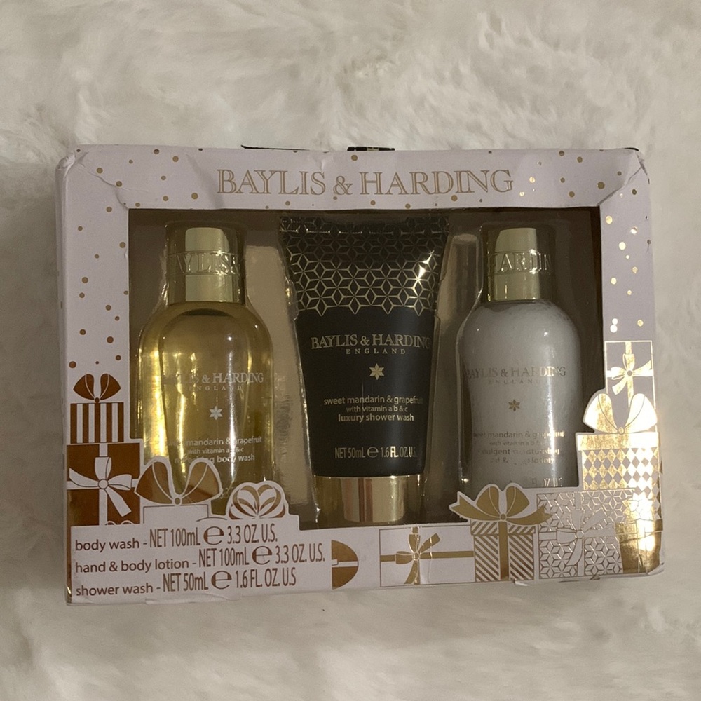 baylis & harding england 3 pc set